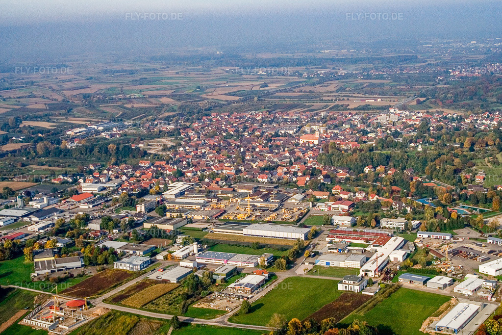 Luftbild: Ortsansicht von Süden in Renchen im Bundesland Baden-Württemberg in Deutschland. Foto: IMG_13927.jpg vom 11.10.2008 durch Werner Riehm/FLY-FOTO.de