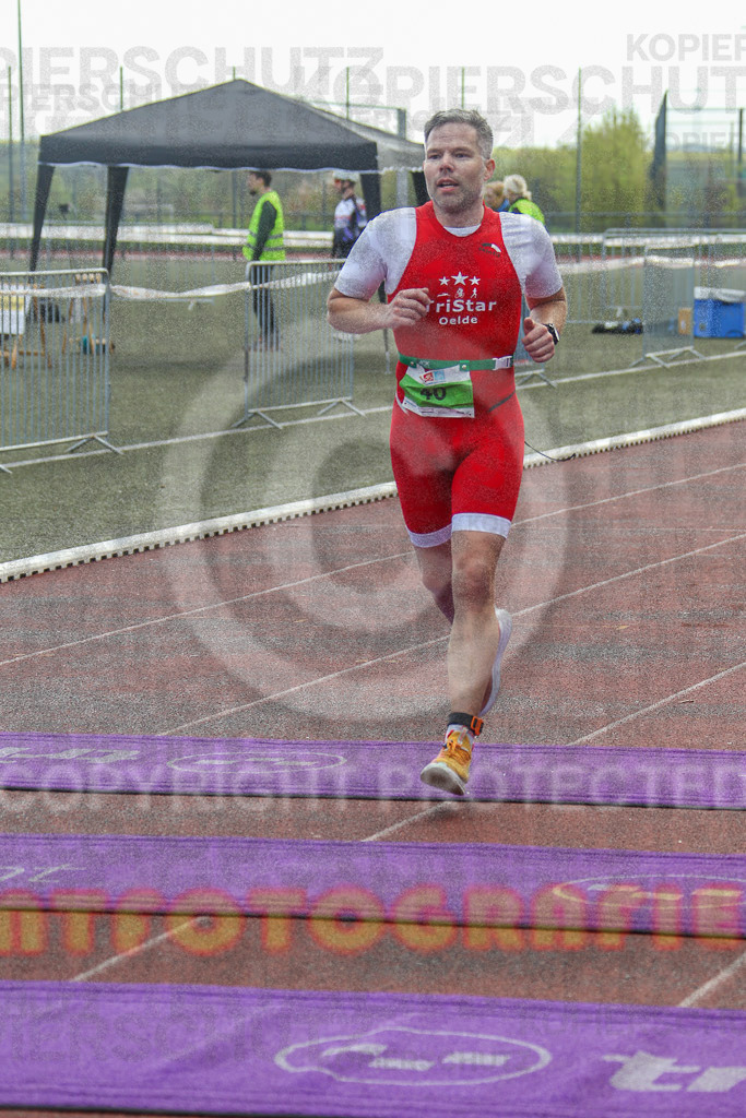 230423_1043_EV3_2358 | Sportfotografie im Rhein-Sieg Kreis, Köln, Bonn, NRW, Rheinland Pfalz, Hessen, etc. Unser Tätigkeitsfeld umfasst den Laufsport vom Volkslauf über den Marathon, Duathlon, Triathon bis zum Ultralauf wie Kölnpfad Ultra oder Schindertrail.