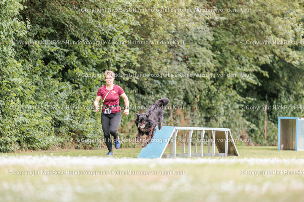 THS-Quakenbrück-2026-Nickbest-Hundefotografie-2305 | Dein Hund! Dein Moment! Deine Erinnerungen! Hundefotografie in Bremen Blumenthal. Ich fange die besonderen Momente deines Vierbeiners ein – ob Indoor mit Blitzanlage oder in der freien Natur. Sicher dir dein Moment und dein Termin für eure Erinnerungen.