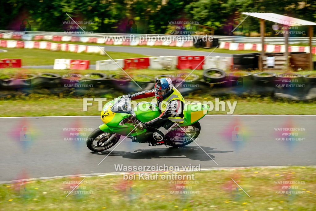 VBK-4977 | Hier findet Ihr Bilder von Touristenfahrten auf der Nürburgring Nordschleife oder von anderen Veranstaltungen die ich besucht habe. Viel Spass beim Durch Schauen 