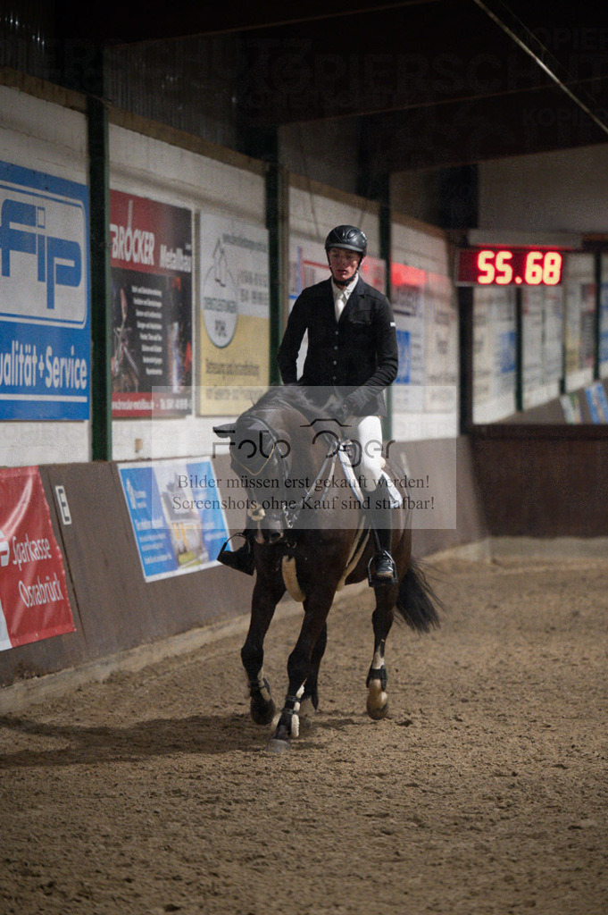 Hallenreittunier Voxtrup 2023 | Entdecke hochwertige Reitturnierfotos von Foto Oger. Professionell, emotional und authentisch – jetzt Lieblingsmomente im Shop bestellen.Deutschlandweite Turnierfotografie. - Realisiert mit Pictrs.com