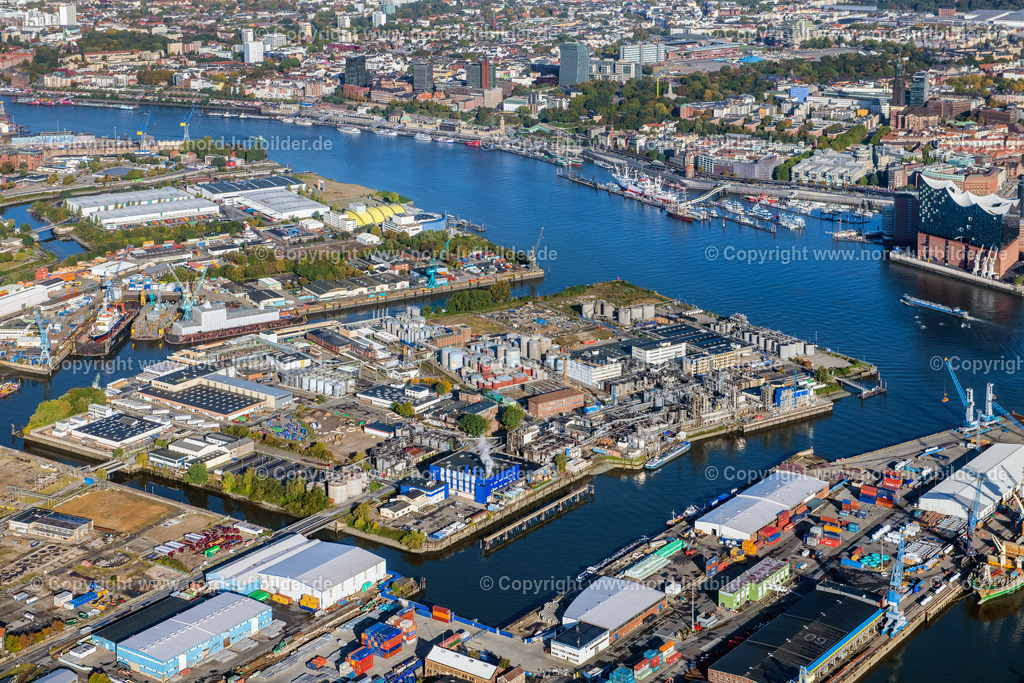 Hamburg_Steinwerder_ELS_4657091022 | HAMBURG 09.10.2022 Hafenanlagen am Ufer des Hafenbeckens im Stadtteil Steinwerder in Hamburg. // Port facilities on the shores of the harbor of in district Steinwerder in Hamburg. Foto: Martin Elsen