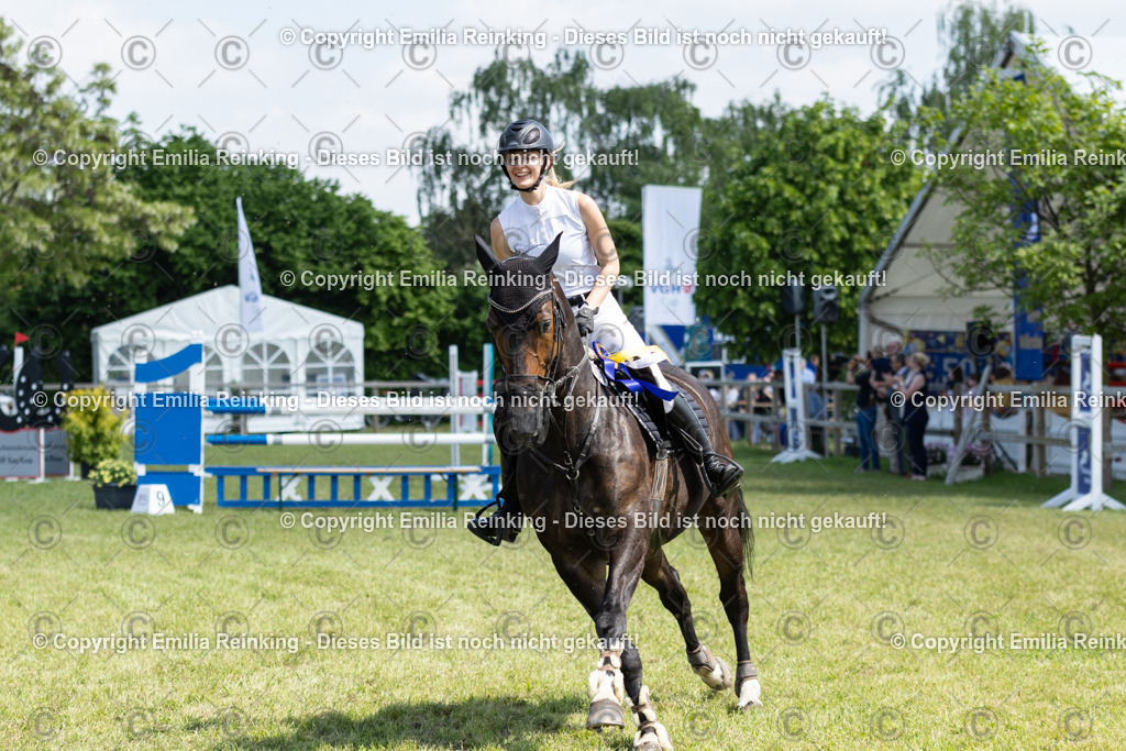 CL5A3867 | Emilia Reinking Fotografie - Realisiert mit Pictrs.com