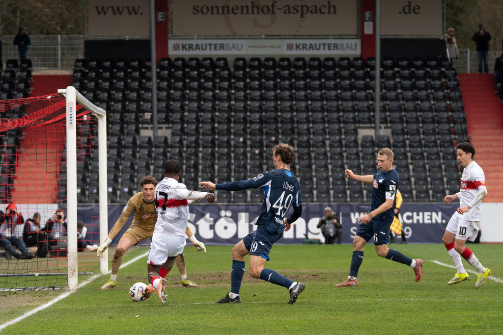 VfB Stuttgart II vs. TSG Hoffenheim II, Fussball, 3. Liga, 26. Spieltag, 15.03.2026 | Abdenego Nankishi (VfB Stuttgart II, #17),VfB Stuttgart II vs. TSG Hoffenheim II, Fussball, 3. Liga, 26. Spieltag, 15.03.2026Foto: photosbyphips/Philip Ziegler