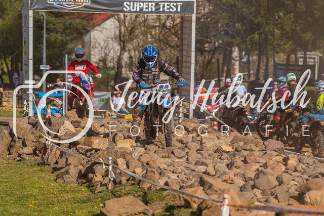JHF.ECHT.4h.Samstag248 | jennyhubatsch-endurofotografie