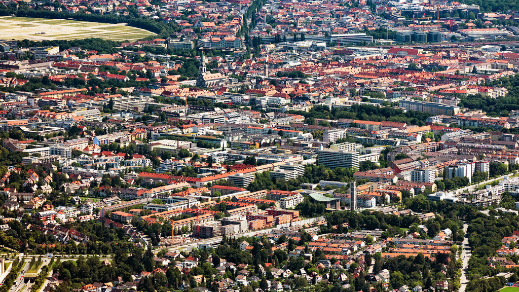 dr__0024682.jpg | MüNCHEN 24.06.2019 Innenstadtbereich Sendling im Stadtgebiet in München im Bundesland Bayern, Deutschland. // District Sendling in the city in Munich in the state Bavaria, Germany. Foto: Daniel Reiter