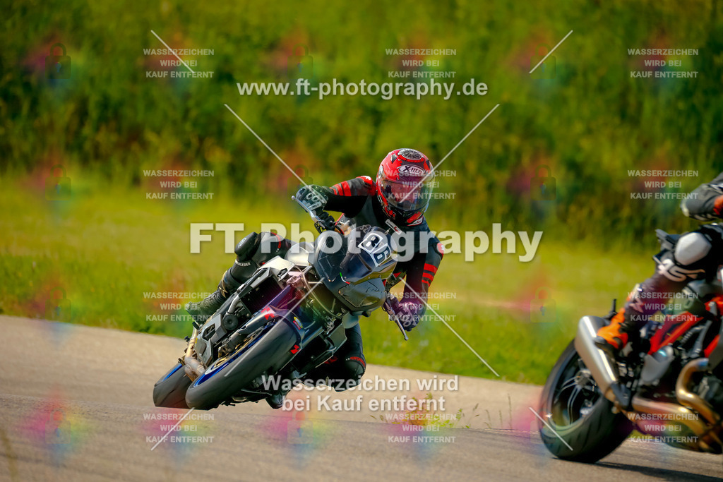 _MOT0945 | Hier findet Ihr Bilder von Touristenfahrten auf der Nürburgring Nordschleife oder von anderen Veranstaltungen die ich besucht habe. Viel Spass beim Durch Schauen 