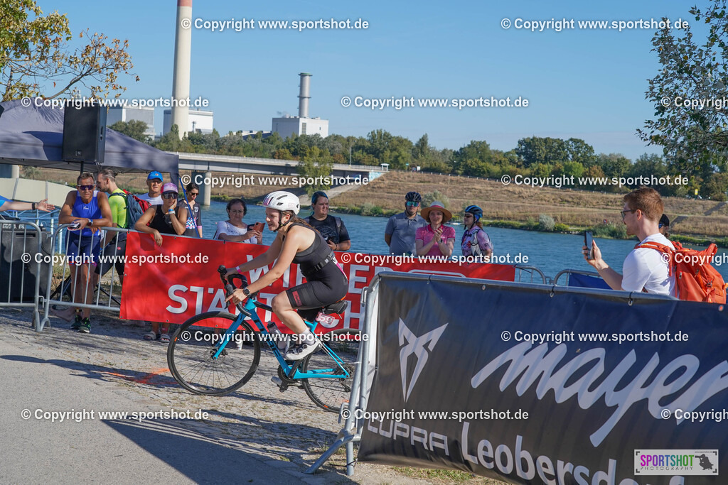 DSC00202 | Vienna Triathlon 2024                                        P3 Event                                                             #yourpictrs #sportshot_your_pictrs                 @Sportshotphotography                                     Photo Credit: www.sportshot.de