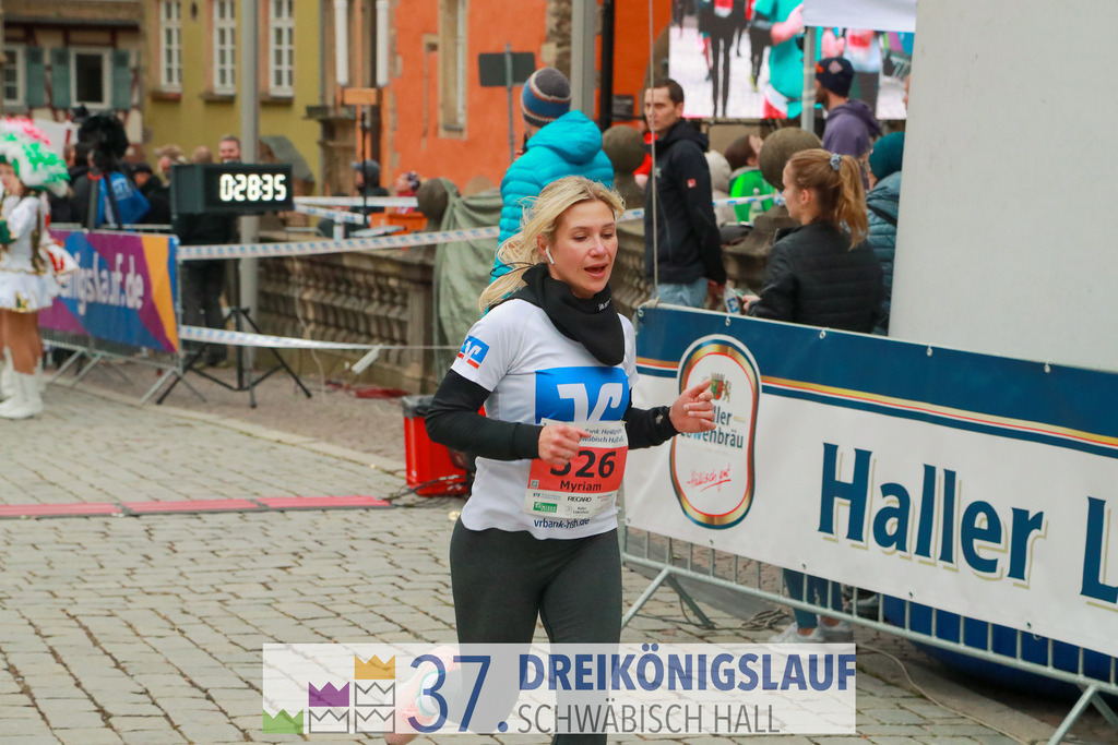 VR Bank Hauptlauf 10000m | 3 Koenigslauf 2023 - Realisiert mit Pictrs.com