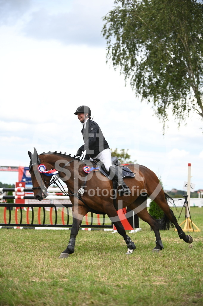 DSC_8117 | sattelsport - Realisiert mit Pictrs.com