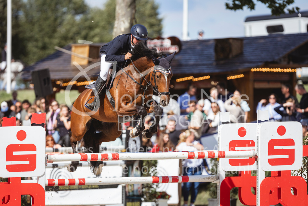 240714_BHO_GroßerPreis-681 | Deine schönsten Turniermomente als professionelle Fotos! Entdecke hochwertige Pferdesport-Fotografie im Online-Shop. Jetzt Fotos finden & bestellen!