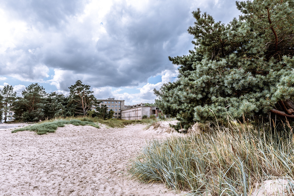 20210728 144359 RUEGEN _234-1_1 | Herzlich willkommen auf meiner Seite! Ich bin Elke Wallnisch, Deine Fotografin für lichtstarke Momente. Der Name steht für alles, was mich mit der Fotografie verbindet: Das Licht und seine machtvolle Wirkung auf eine Situation oder unsere Stimmung - Realisiert mit Pictrs.com