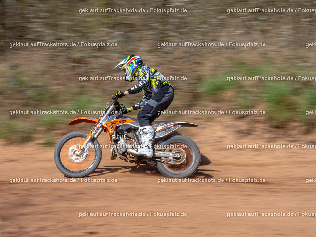 Schweyen040525-53 | Trackshots.de / Fokuspfalz.de - Realisiert mit Pictrs.com