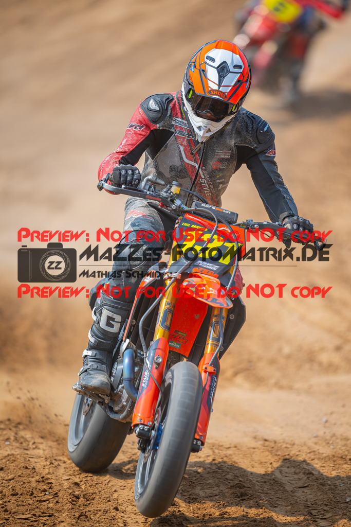 MaZZes-Fotomatrix-20260816-614827 | S2