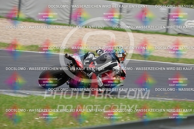 2025_08_08_PBK_11366 | Sportfotografie; SlowMotion; Video; Rennstrecke; Hafeneger; RSE; Speer; Trackday; Motorsportarena; Hockenheimring; Brno; Most; Barcelona; Valencia, Benny; Kaetzmer;
