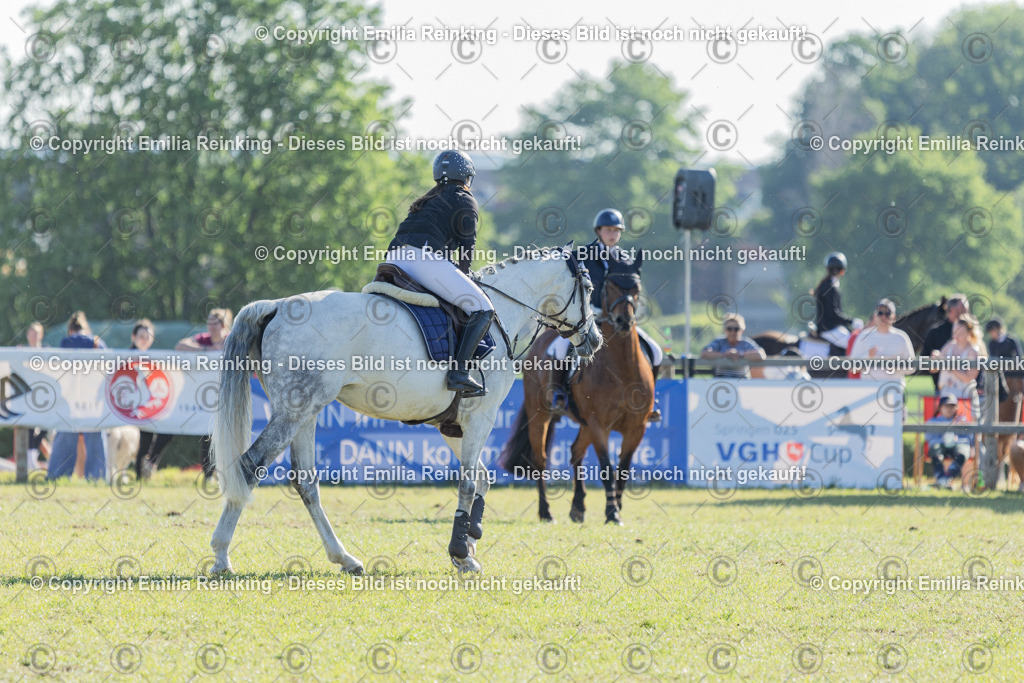 CL5A2128 | Emilia Reinking Fotografie - Realisiert mit Pictrs.com