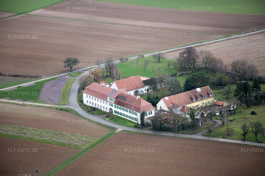 Luftbild: Werkstatt für betreutes Wohnen Werkstatt für verborgene Talente gemeinnützige GmbH im Haftelhof in Schweighofen im Bundesland Rheinland-Pfalz in Deutschland. Foto: IMG_085799.jpg vom 08.01.2016 durch Werner Riehm/FLY-FOTO.de