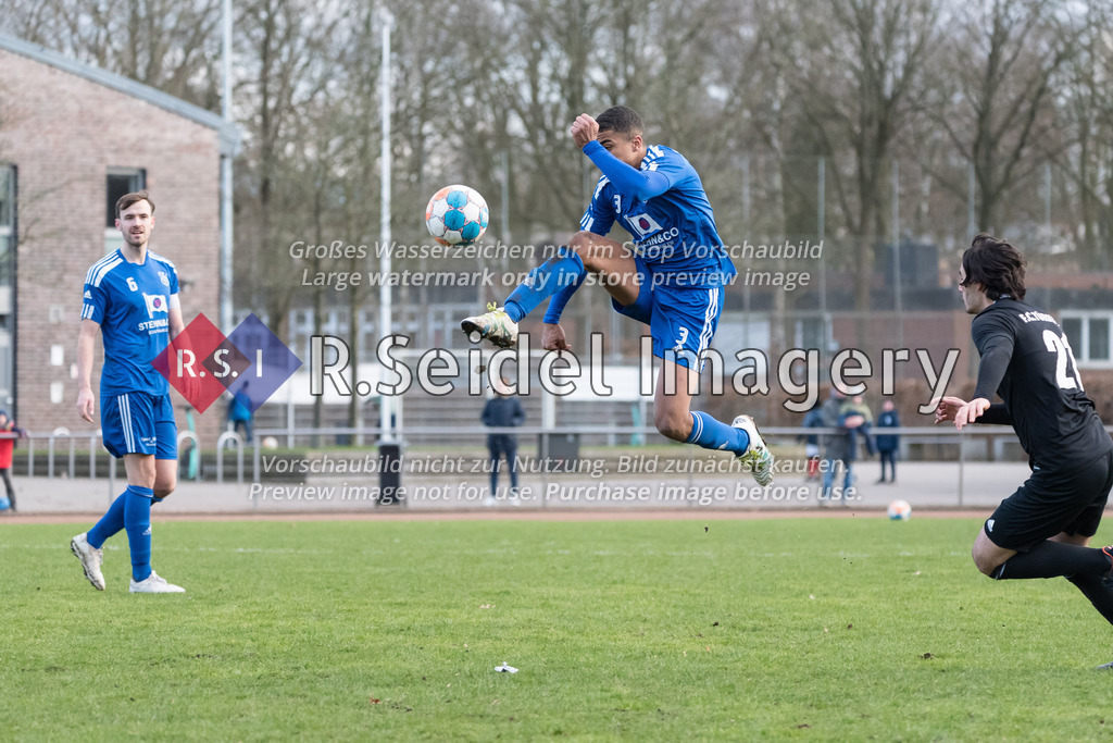 Fußball, Saison 2022/23, Oberliga Hamburg, Niendorfer TSV - FC Türkiye, Sachsenweg (Hamburg), 26.02.2023, 29. Spieltag | Sportfotos aus Hamburg, Eventfotos oder freie Arbeiten von R.Seidel Imagery – einfach online kaufen.