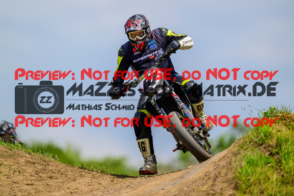 MaZZes_FotoMatrix_240622_6007705_8643 | S4