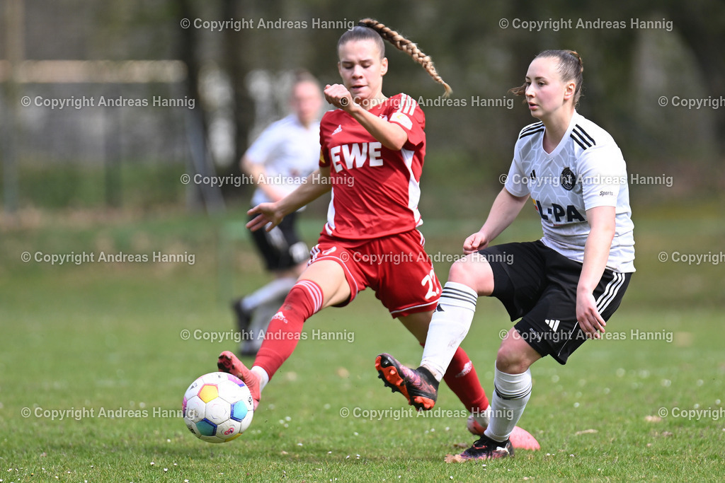Fußball I Frauen I Saison 2024-25 I Oberliga I FC Jesteburg-Bendestorf - SpVg Aurich Frauen I 13.4.2025 | a-hannig - Realisiert mit Pictrs.com