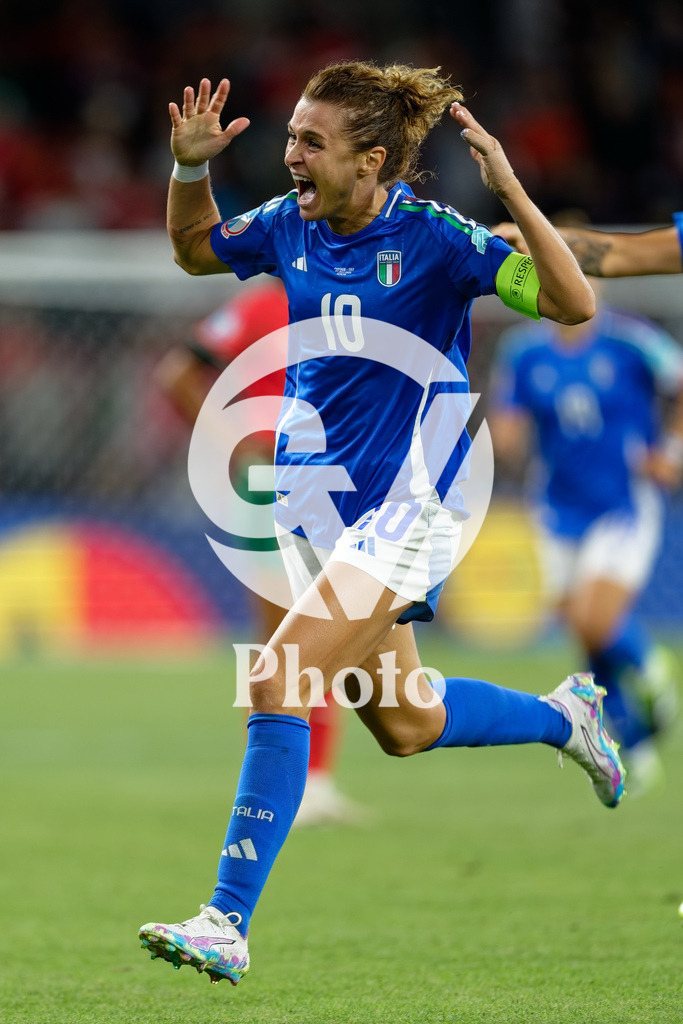 Portugal v Italy - UEFA Women's EURO 2025 Group B | GENEVA, SWITZERLAND - JULY 7:  Cristiana Girelli of Italy celebrates after scoring her team's first goal  during the UEFA Women's EURO 2025 Group B match between Portugal and Italy at Stade de Geneve on July 7, 2025 in Geneva, Switzerland. (Photo by Giuseppe Velletri/Sports Press Photo/Getty Images)