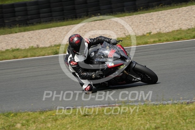 2024_07_08_PBK_54712 | Sportfotografie; SlowMotion; Video; Rennstrecke; Hafeneger; Speer; Racing; RSE; BMW; CBO; Trackday; Motorsportarena; Hockenheimring; Brno; Most; Barcelona; Valencia