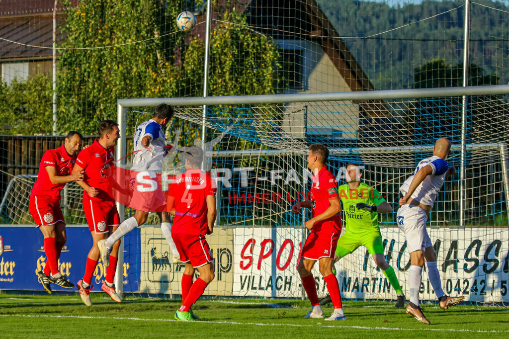 ASV Klagenfurt - SC St Veit 1-6, Unterliga Ost  3. Runde | Christopher Kraxner (ASV Klagenfurt #77) Michael Schritliser (SC St. Veit #4) Rene Robitsch (SC St. Veit #1) Martin Linder (ASV Klagenfurt #14) ASV Klagenfurt - SC St Veit 1-6 am 11.08.2023 in Klagenfurt
(Sportplatz Annabichl), Austria, (Photo by Ernst Krawagner sport-fan.at) - Realisiert mit Pictrs.com