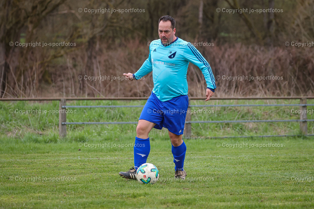 BQ3I6546 | 06.04.2023; Kreisliga B Wetzlar; Rasenplatz Katzenfurt; SF Katzenfurt - SG Biskirchen/Ulmtal; Ergebnis: 6:0 (2:0)