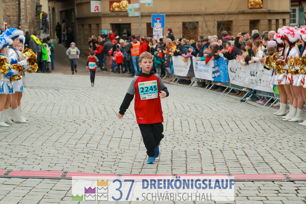 AOK JuniorCup 400m | 3Koenigslauf 2023 - Realisiert mit Pictrs.com