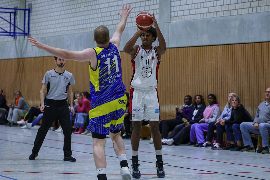 Regio BAYER GIANTS vs SV Haspe 70-53 | Fotos von Basketballspielen aus dem Raum NRW fotografiert von Gero Mueller-Laschet und Daniel Schaefer - Realisiert mit Pictrs.com