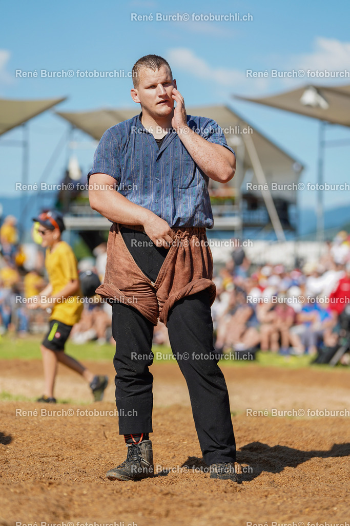 20220703-DSC00842 (2) | René Burch leidenschaftlicher Fotograf aus Kerns in Obwalden.  Hier finden sie Sport, Landschaft und Natur Fotografie.
 - Realisiert mit Pictrs.com
