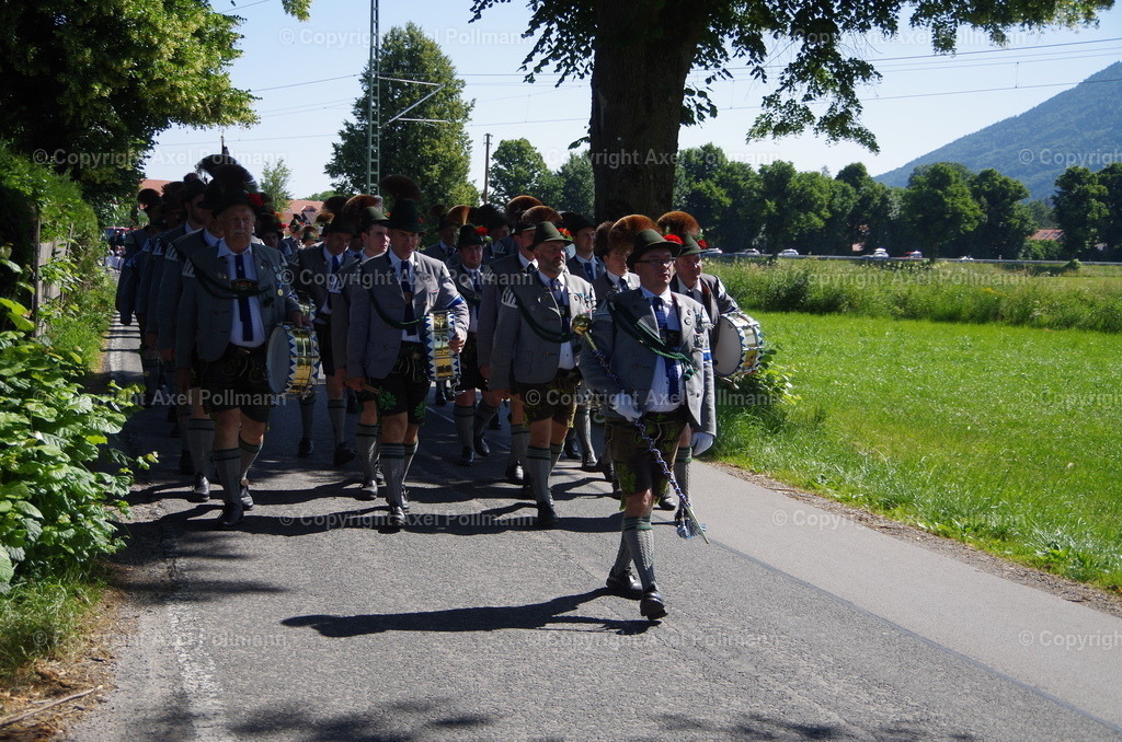 IMGP5896 | fotografiert von Axel PollmannLeonhardi Wallfahrt Benediktbeuern und Murnau, Fronleichnam, Fasching, Landschaft im Loisachtal und Benediktbeuern  - Realisiert mit Pictrs.com