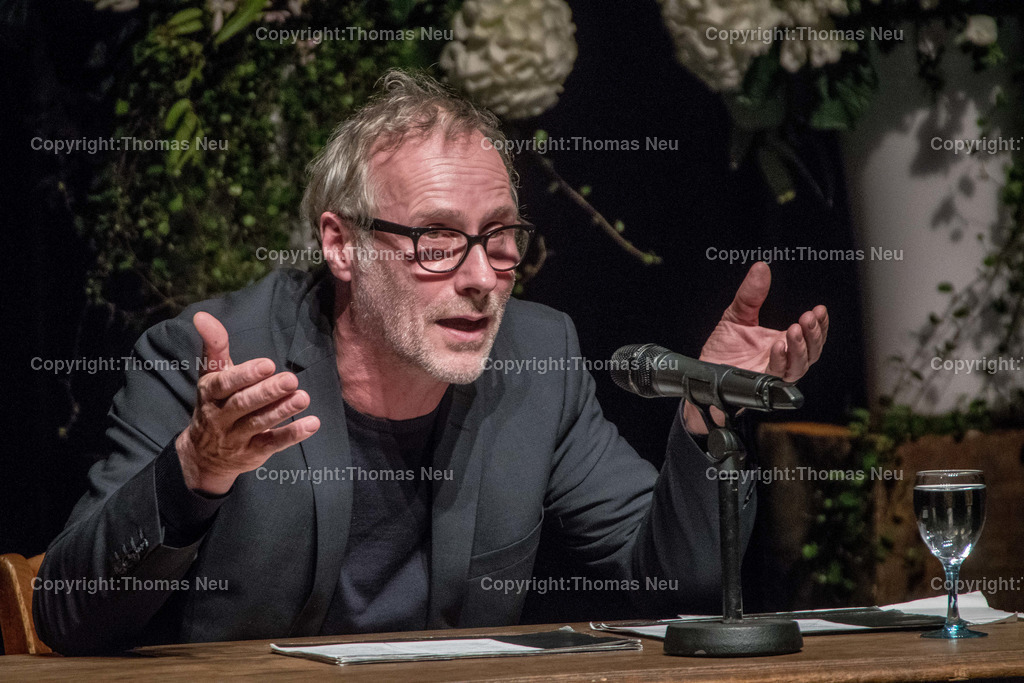 Wolfram_Koch | Bensheim, Parktheater, Lesunfg Wolfram Koch, Edgar Allen Poe, ,, Bild: Thomas Neu