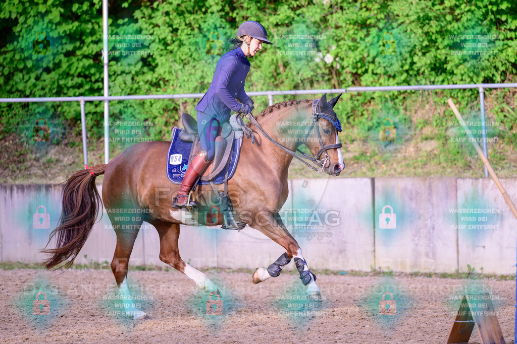 02052026-Giesenbach-03-Speedtrail-1256 | Fokus Hufschlag Fotografie - Realisiert mit Pictrs.com