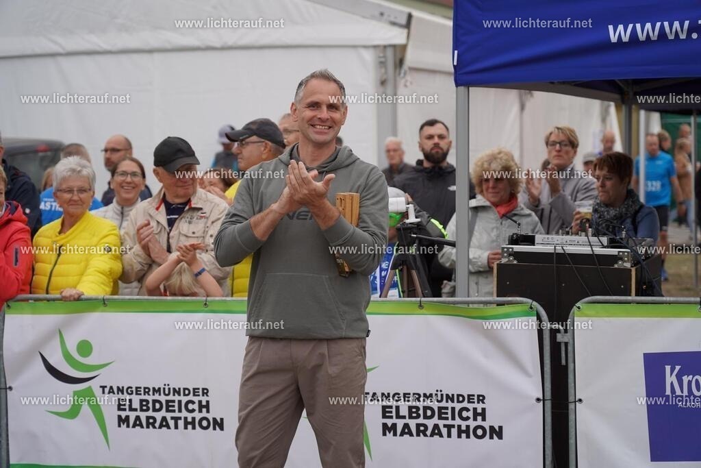 DSC05204 | Lichterlauf  - Realized with Pictrs.com