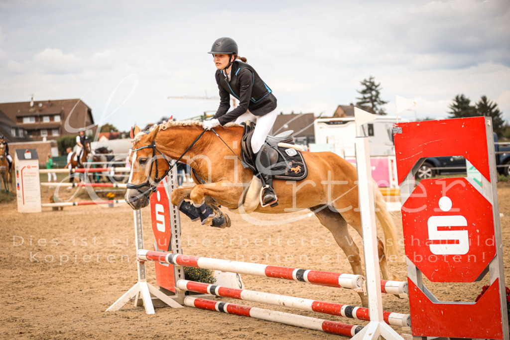 06.SoSpWB00170 | Leoni Ertmer Photography - Realisiert mit Pictrs.com