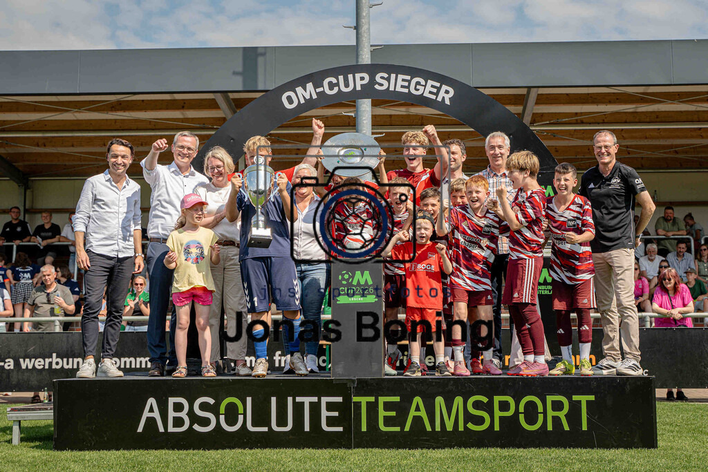 Fußball I E-Junioren I Saison 2025-2026 I OM-Cup Lüsche I Sonntag  I 25656 | jns.sportfotos - Realisiert mit Pictrs.com