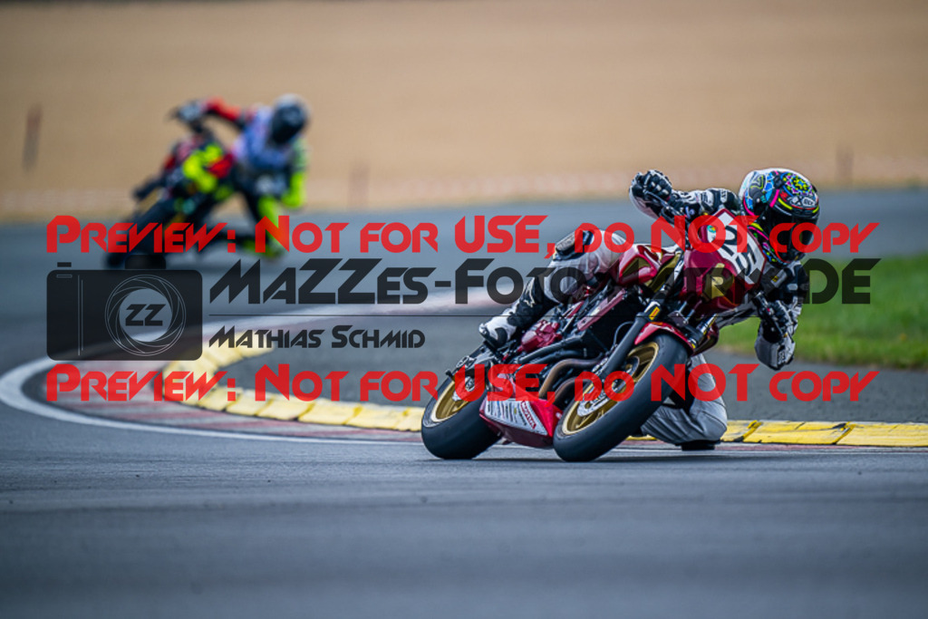 MaZZes_FotoMatrix_220723_5724 | IDM1000