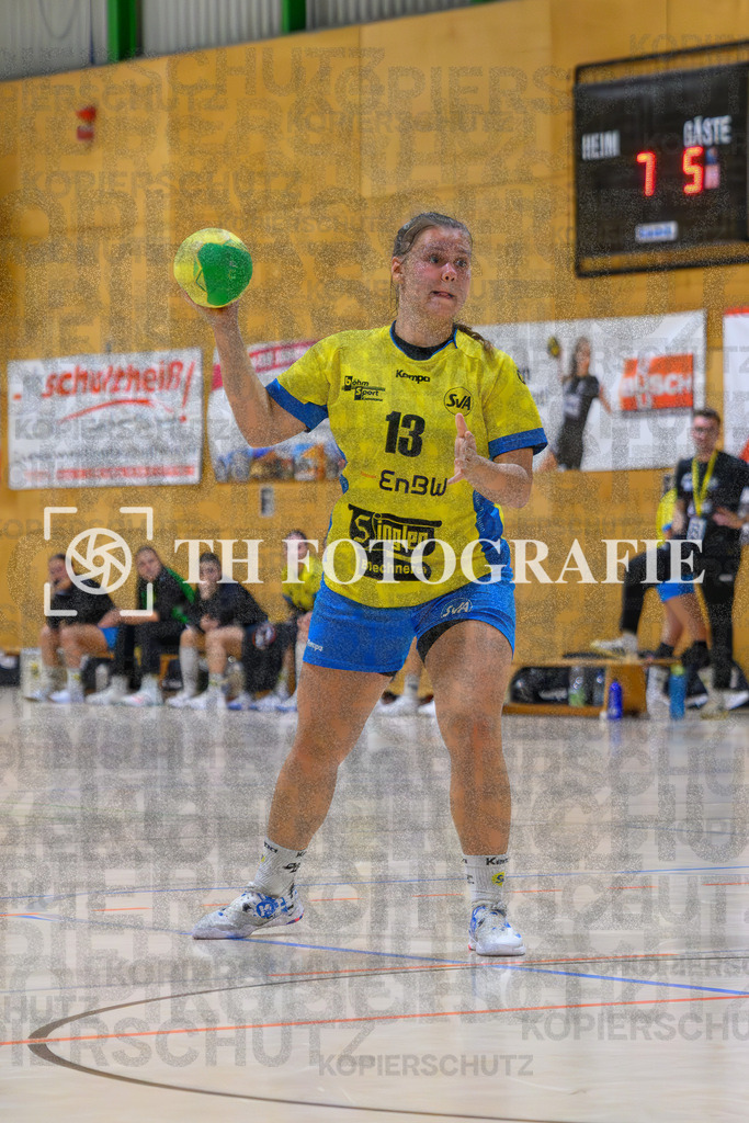 GER, SG Maulburg/Steinen - SV Allensbach 2, Handball, Suedbadenliga, 2. Spieltag, Saison 2023/2024, 14.10.2023 | Jennifer Dziubale (SV Allensbach 2, #13)

GER, SG Maulburg/Steinen - SV Allensbach 2, Handball, Suedbadenliga, 2. Spieltag, Saison 2023/2024, 14.10.2023

Foto: TH Fotografie/Thomas Hess