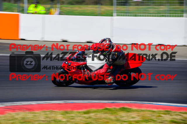 MaZZes_Fotomatrix_20250407_6021986_0575-2 | ROT