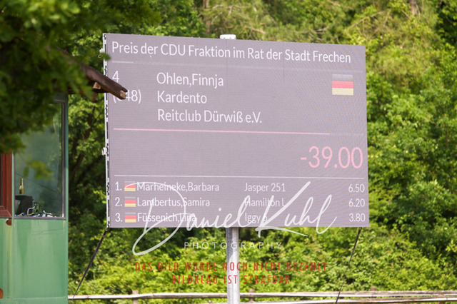 DKP41398 | Turniersportfotografie; Pferdefotografie; Dressurfotografie