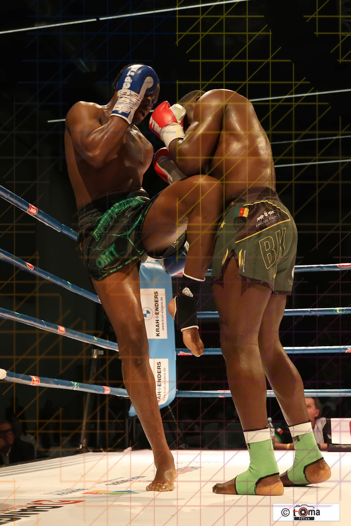 Finale Akingbade vs Kombou 25.04.2026 tomafocus Tb00126 | professionelle Sport- und Eventfotografie von Tomafocus – dynamische Bilder, emotionale Momente und hochwertige Aufnahmen für jeden Anlass. - Realisiert mit Pictrs.com