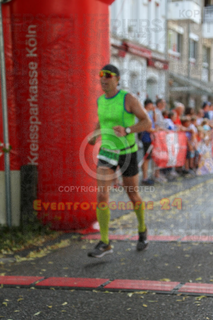 220625_1652_EX1_5255 | Sportfotografie im Rhein-Sieg Kreis, Köln, Bonn, NRW, Rheinland Pfalz, Hessen, etc. Unser Tätigkeitsfeld umfasst den Laufsport vom Volkslauf über den Marathon, Duathlon, Triathon bis zum Ultralauf wie Kölnpfad Ultra oder Schindertrail.