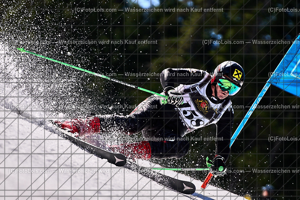 ALP1640_Reiteralm_MASTERS-LM_RTL_Assigal Robert | (C)FotoLois.com, Alois Spandl. Steirische MASTERS-Landesmeisterschaften Ski alpin mit Wien und Salzburg, Reiteralm, Sa 13. April 2024.