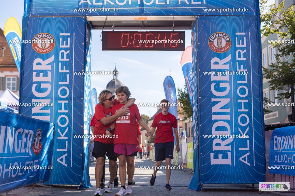 VJ__2733 | Stadtlauf Erding 2025 #stadtlauferding #erdingstadtlauf #stadtlauf_erding #laufmotivation #trisporterding #yourpictrs #sportshot_your_pictrs