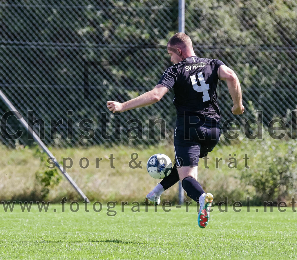 2023-09-17_061_SG_Anzing-Parsdorf_II_gegen_TSV_Zorneding_II | Anzing, Deutschland, 17.09.2023:
Fußball, A-Klasse 2023 / 2024, 5. Spieltag, Endergebnis: 1:1

Daniel Deutschbein ((SG) Anzing-Parsdorf, #4)

Foto: Christian Riedel / fotografie-riedel.net