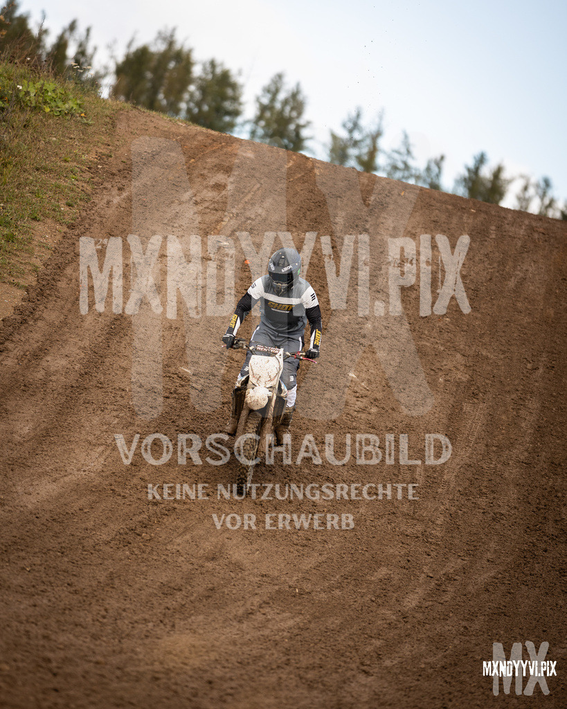 866A7051 | mxndyyvipix