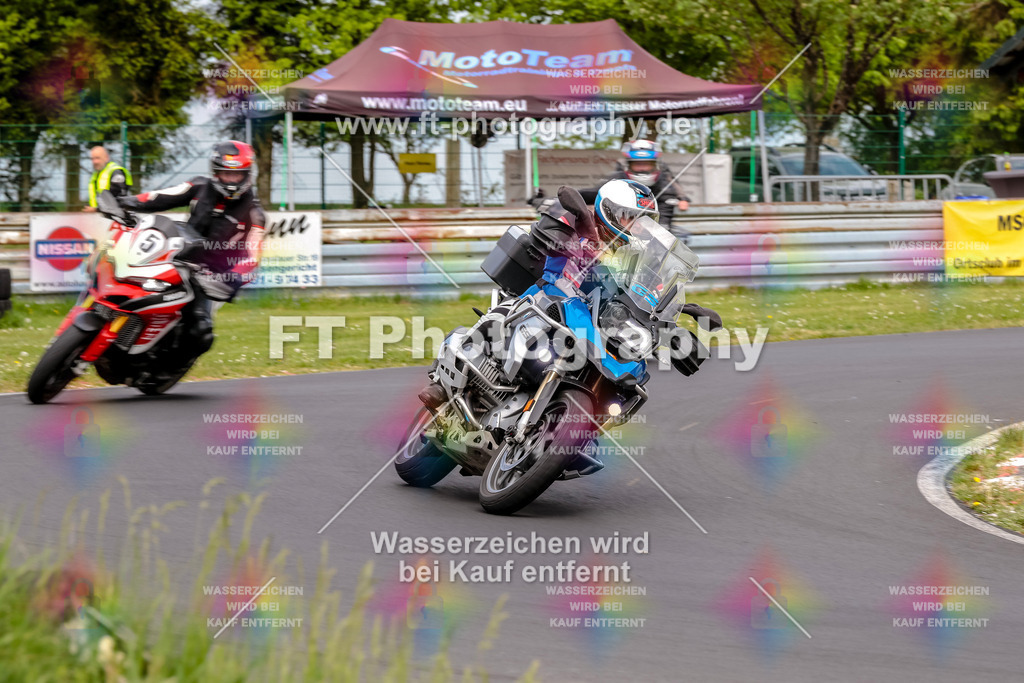 MotoTeamVBK-20880 | Hier findet Ihr Bilder von Touristenfahrten auf der Nürburgring Nordschleife oder von anderen Veranstaltungen die ich besucht habe. Viel Spass beim Durch Schauen 