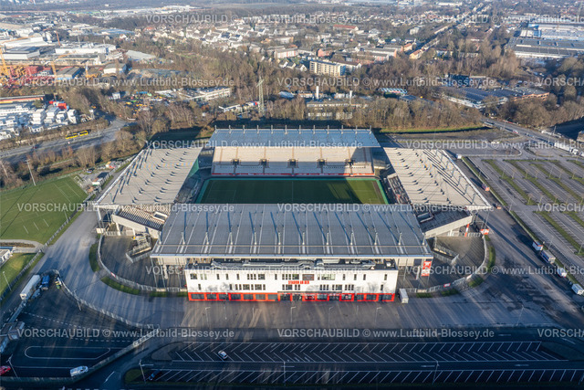Essen241260172RWE-StadionAnDerHaffenstrasse | Luftbild, Fußballstadion an der Hafenstraße des Clubs Rot-Weiss Essen,3. Bundesliga , Essen-Borbeck, Tribünen, ,Essen, Ruhrgebiet, Nordrhein-Westfalen, Deutschland Copyright: Blossey Mantler