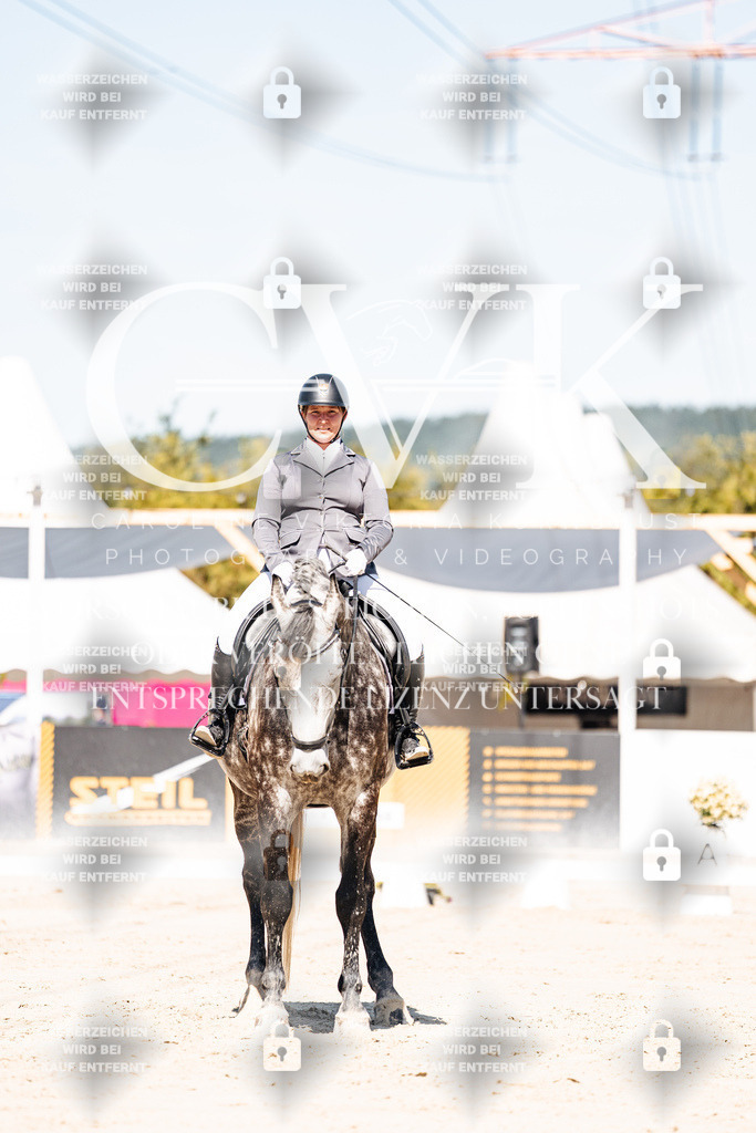 CK909097 | Turnierfotografie Pferdefotografie Trier Rheinland-Pfalz Pferdesport Reitsport Tierfotografie Sportfotografie Pferdevideo Pferdevideografie Equestrianvideography equestrianphotography  - Realisiert mit Pictrs.com